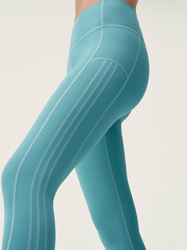 Asura Leggings in Atlantic