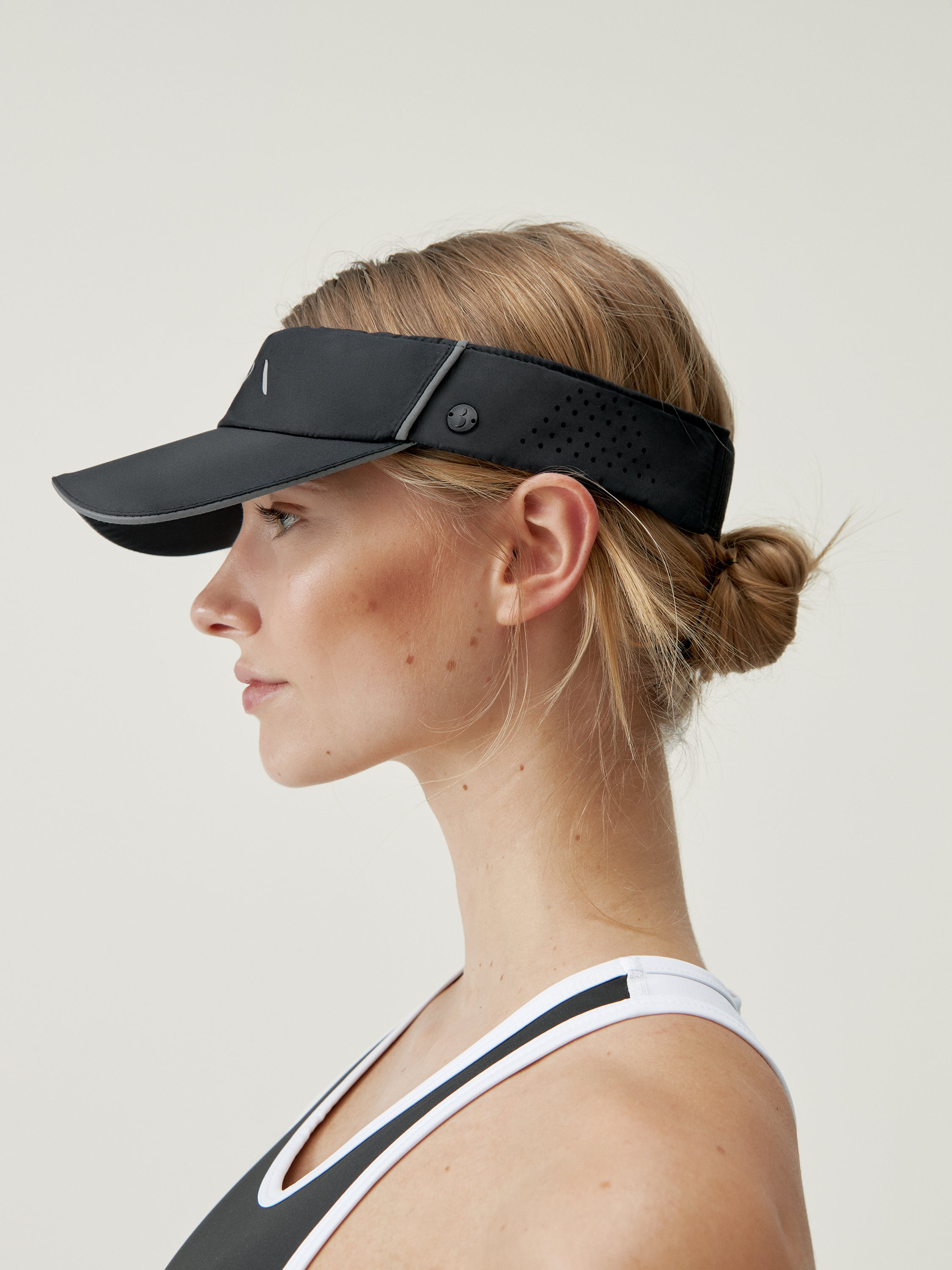 Lululemon black visor online