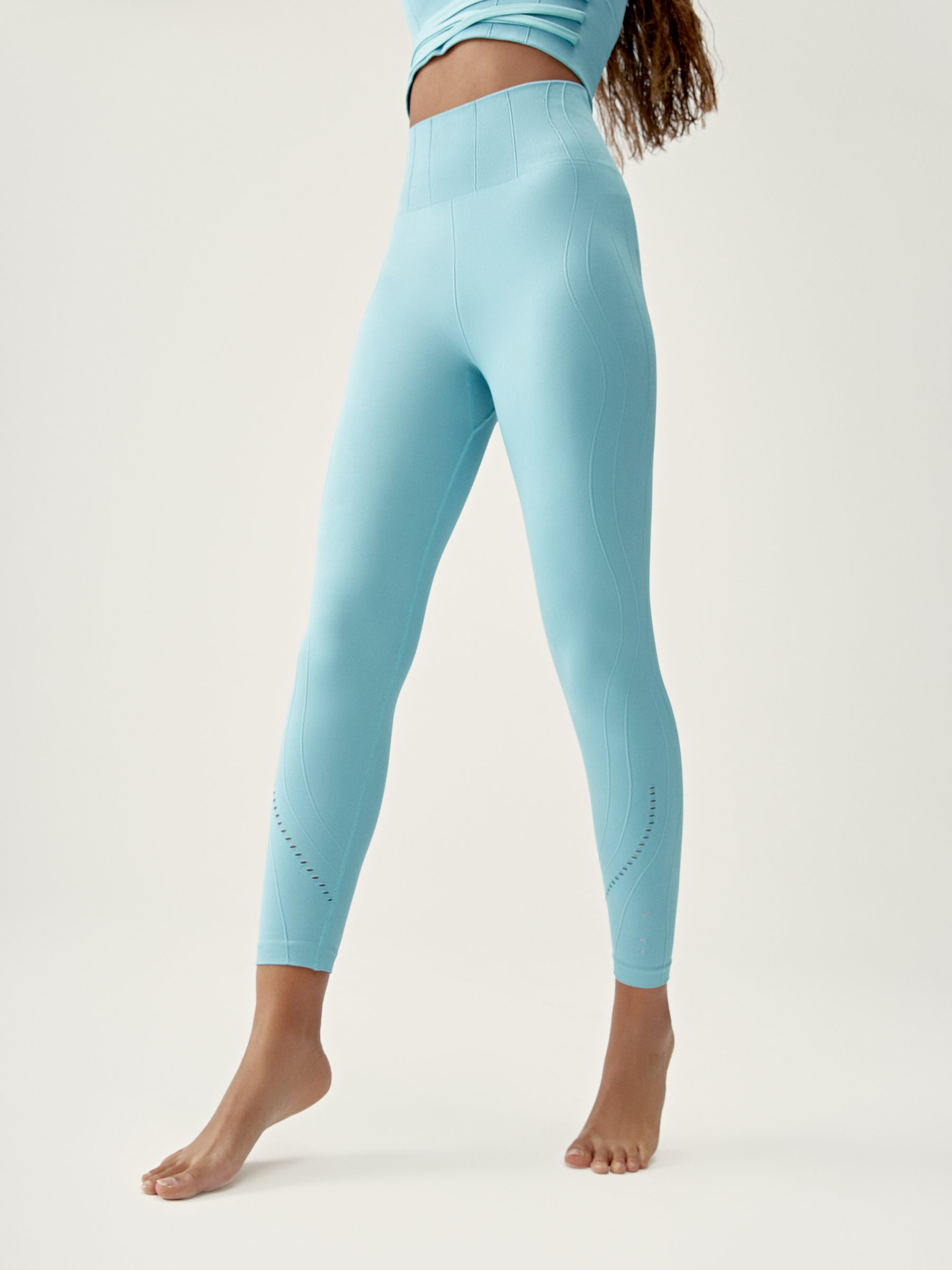 Wave Leggings in Nice Blue